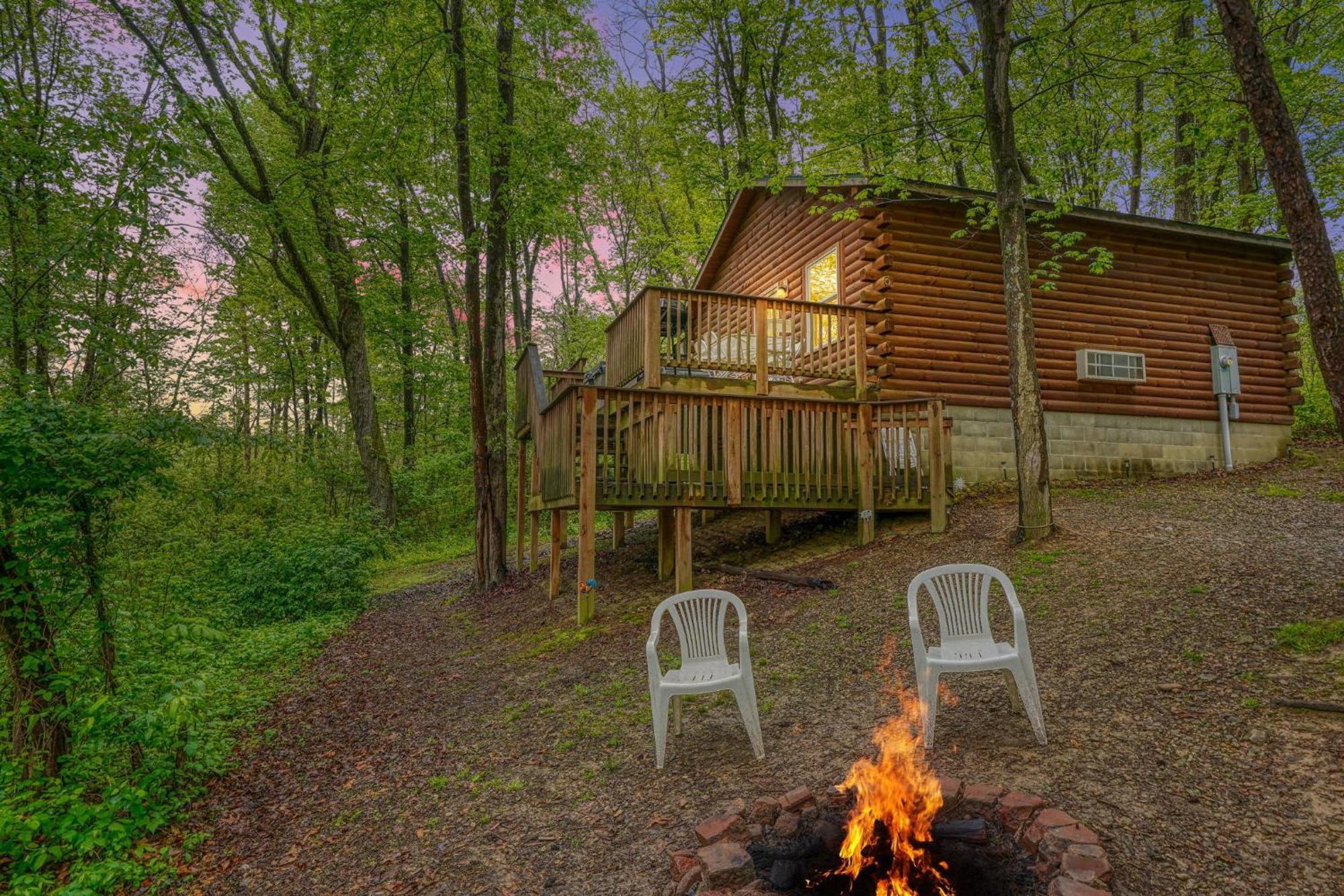 Blue Rose Cabins - Pine Ridge Cabin Логан Экстерьер фото